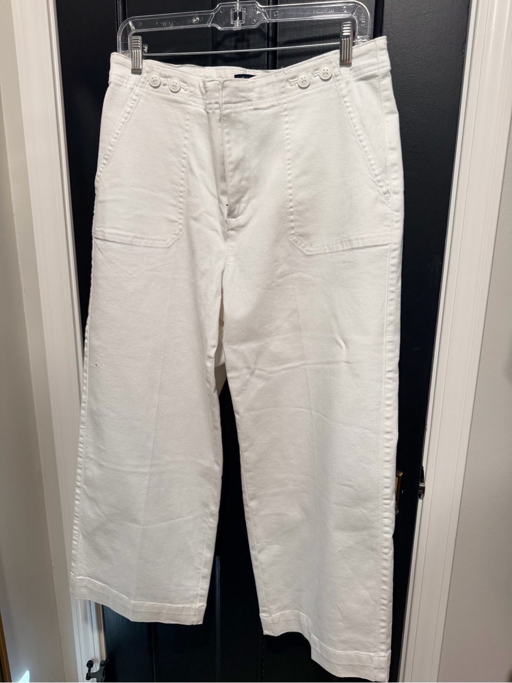 Talbots White Wide-Leg Crop Pants with Navy Label